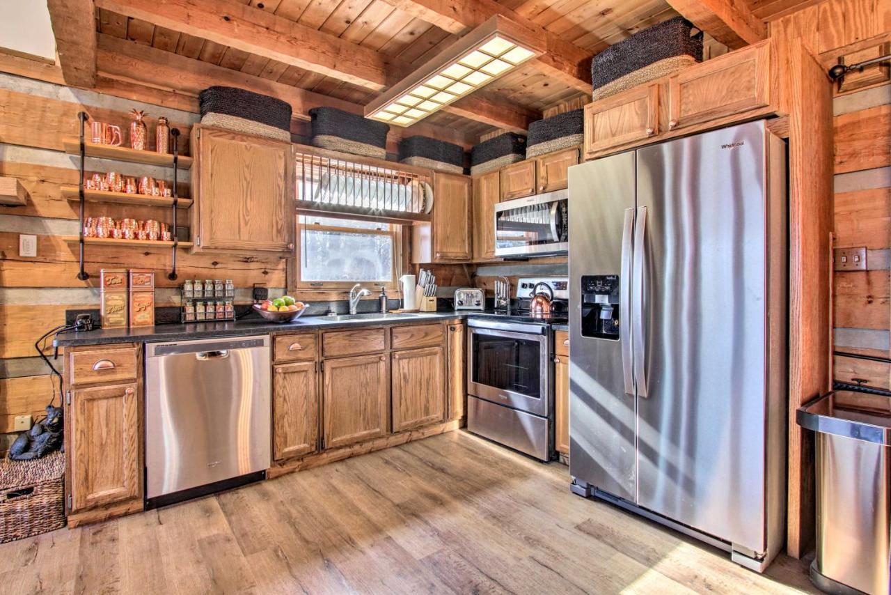 Panoramic-View Gatlinburg Cabin With Private Hot Tub Eksteriør billede